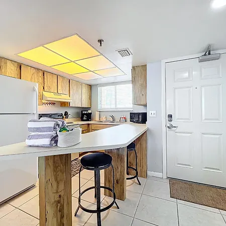 Ideal Family Friendly Beach Vacay Beachfront & Steps To Flagler Ave